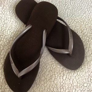 Taupe Havaianas Slim